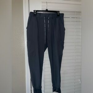 Med couture large gray jogger scrub bottoms